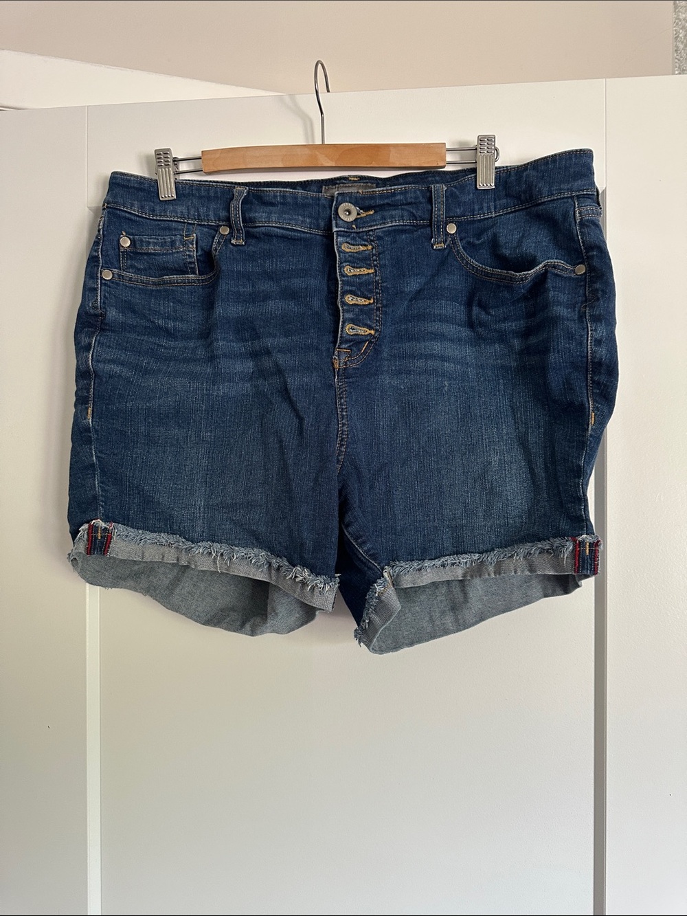 torrid Dark Indigo Roll-Hem Button-Fly Jean Shorts